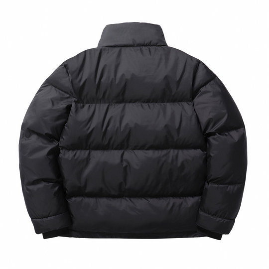 Belle nouvelle version de flamme brodée fleur de cajou en vrac hiver double face couple manteau en coton Manteau en coton du même style de Wang Yibo