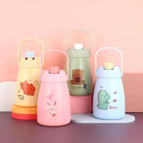 Мультяшный вместительный и большой стакан со стаканом, детский портативный милый чайник для школьников, популярно в интернете