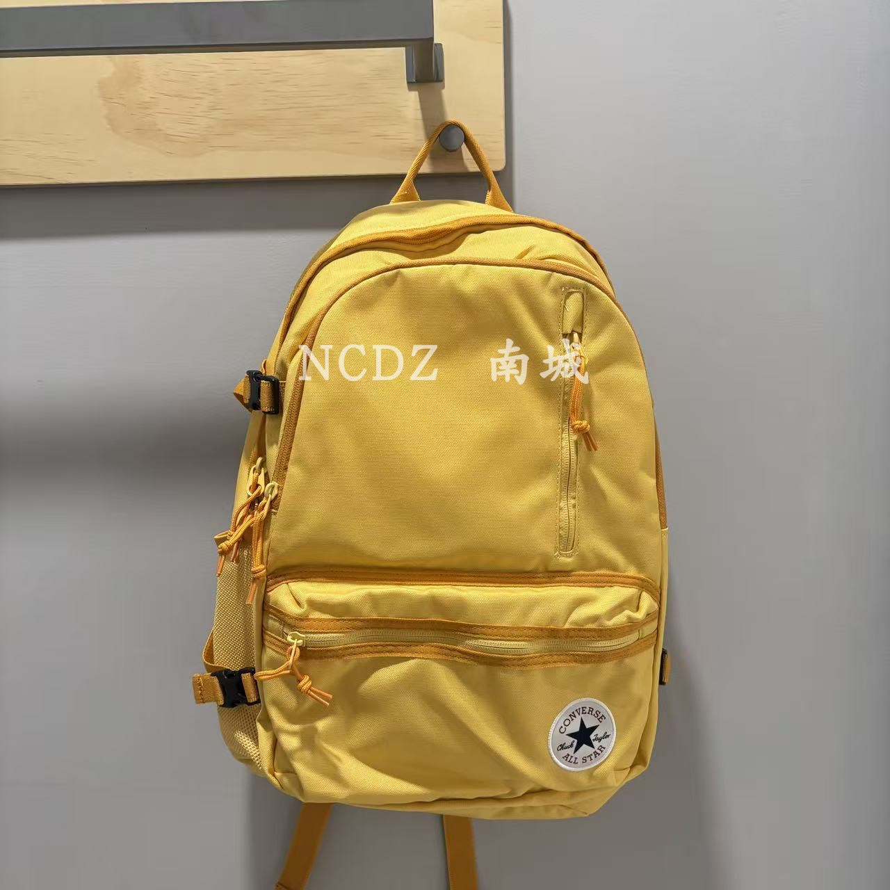 Converse new blue and red color matching large backpack sports large capacity school bag 10021138