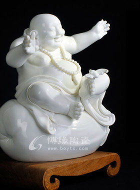 招财风水摆件德化白瓷