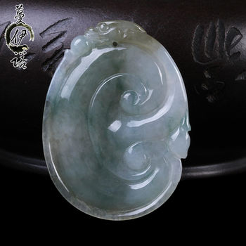 Manino Jadeite (A-grade) Auspicious Ruyi Pendant Pendant for Men and Women ມາພ້ອມໃບຮັບຮອງ 4026