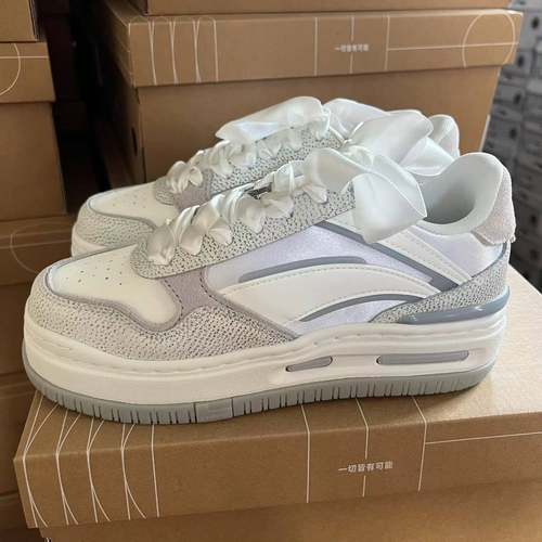 2024新品李宁FUTURE C1女子舒适软弹经典休闲鞋低帮板鞋AGCU068 - 图1