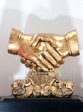 落地握手摆件开业礼品落地