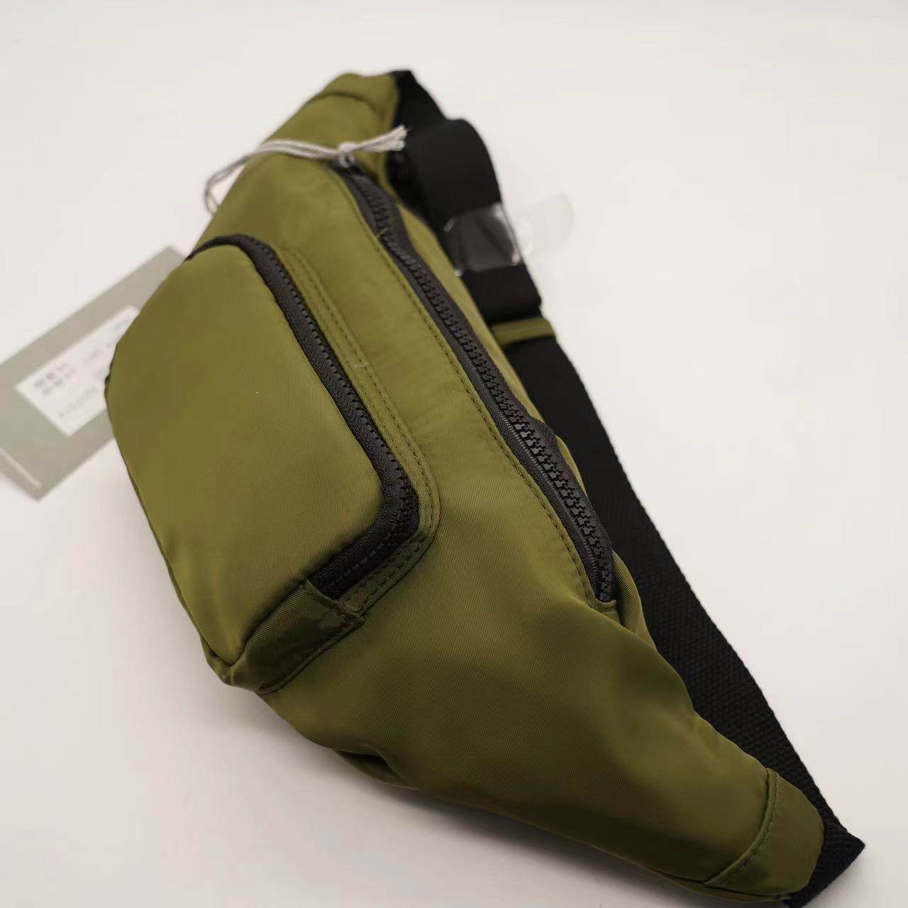 帅到没朋友！出英国军绿色腰包胸包时尚机能休闲包户外运动手机包,淘宝优惠券,粉丝福利购,淘宝优惠卷