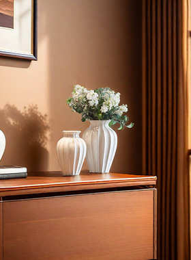 陶瓷花瓶贵妃瓶北欧风复古简约装饰品 客厅插花 干花摆件家居