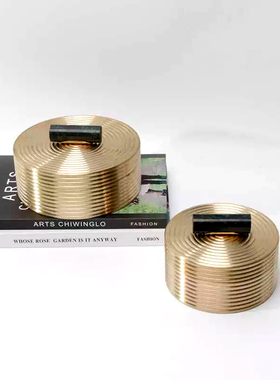 侘寂中古样板房客厅茶几酒店售楼部大堂茶几酒具托盘花瓶烛台摆件