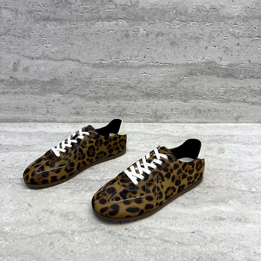 欧洲站欧货女鞋2026春季新款马毛真皮平底圆头单鞋系带百搭休闲鞋,淘宝优惠券,粉丝福利购,淘宝优惠卷