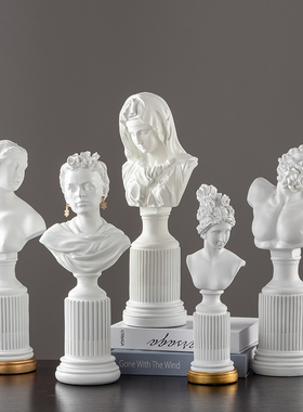 维纳斯艺术风样板房间设计师雕像