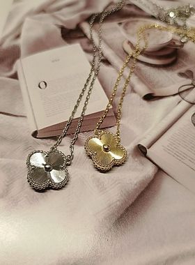 2025新款四叶草吊坠项链配饰男女款小众设计感百搭简约锁骨链