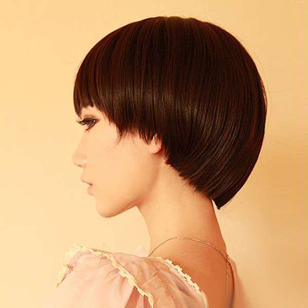 髪元のカツラのショートヘアがかっこいいです マッシュルームのショートヘアの女子学生bobo頭は韓国版のぱっつん前髪のファッションを修理します
