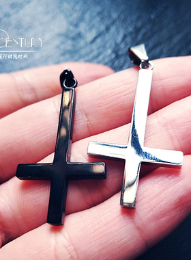 喵饰纪光面钛钢男女款吊坠毛衣链