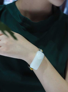 新疆和田籽料羊脂级手牌