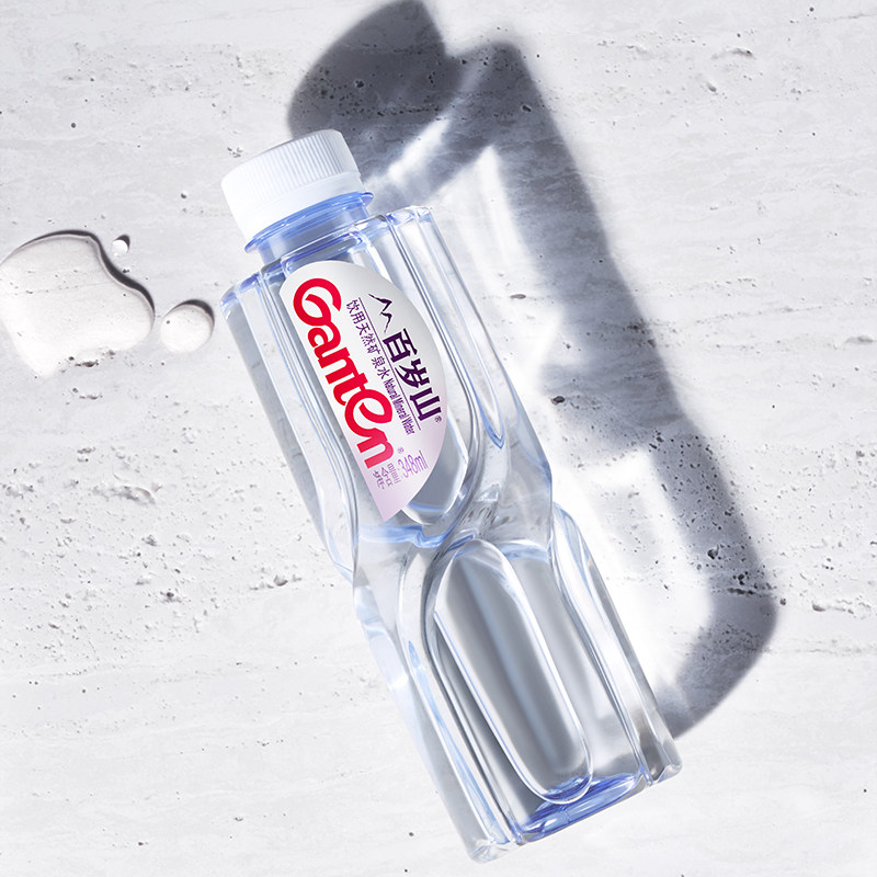 百岁山天然矿泉水小瓶装膜包348ml*6瓶*1包