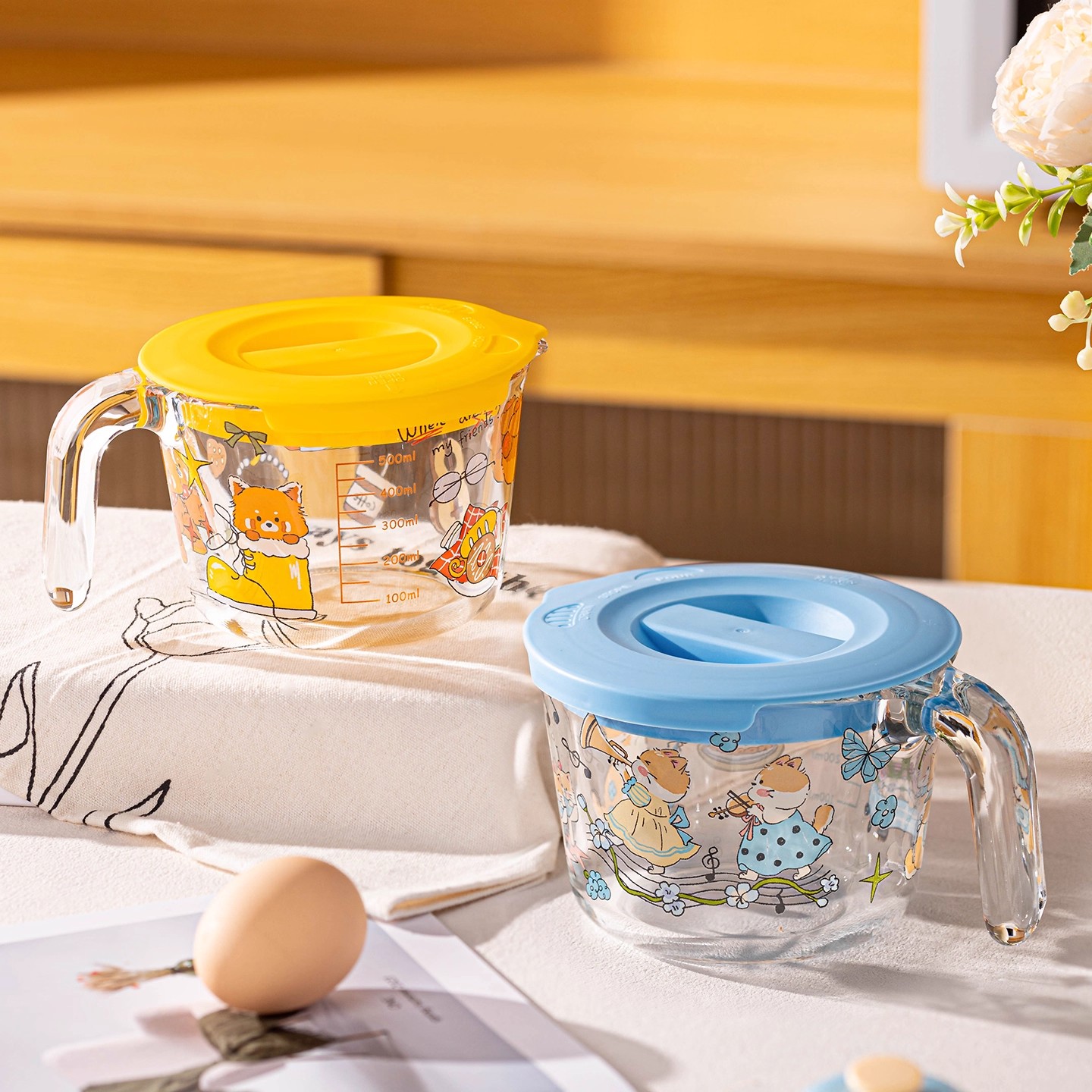 佩尔森ins风玻璃量杯带刻度有手柄带盖食品级耐高温厨房用烘焙杯 - 图0