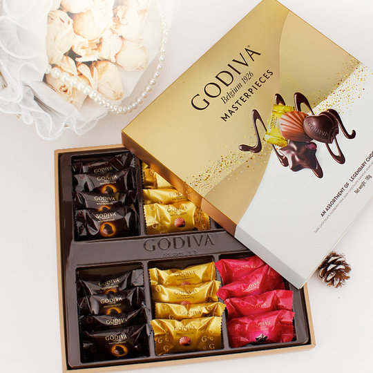 GODIVA/歌帝梵经典巧克力精美高端礼盒生日送女友圣诞节新年礼物