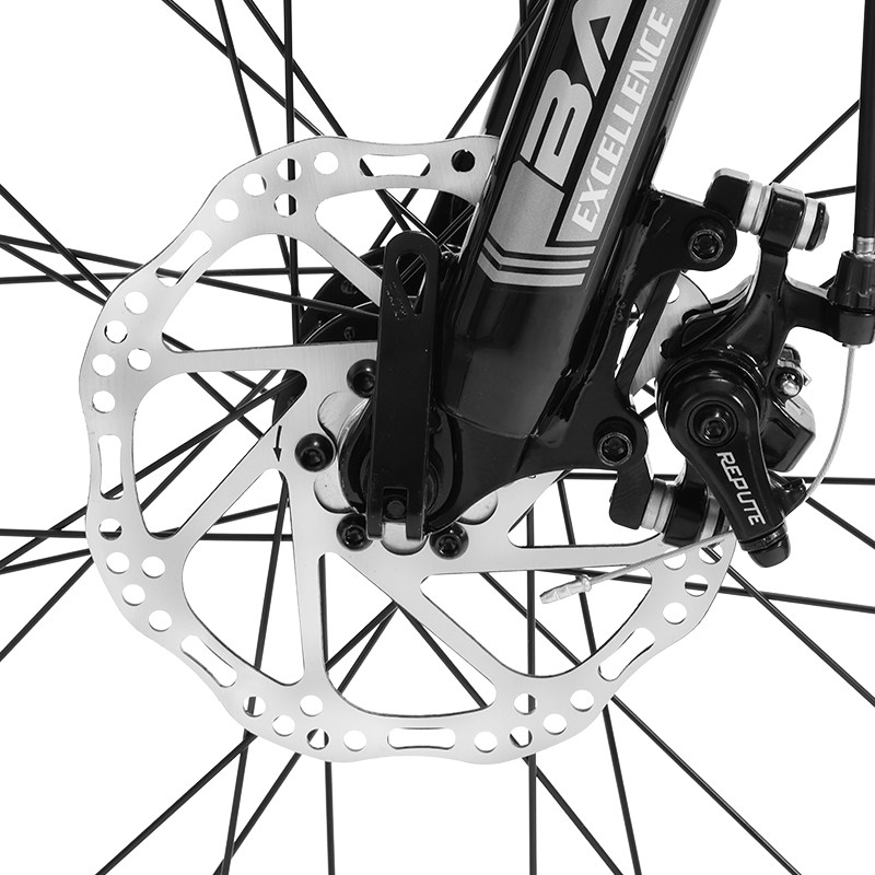 ��˳�᡿��¸�ʿ��ɽ�����г�26��21�ٱ���������ѧ���е���