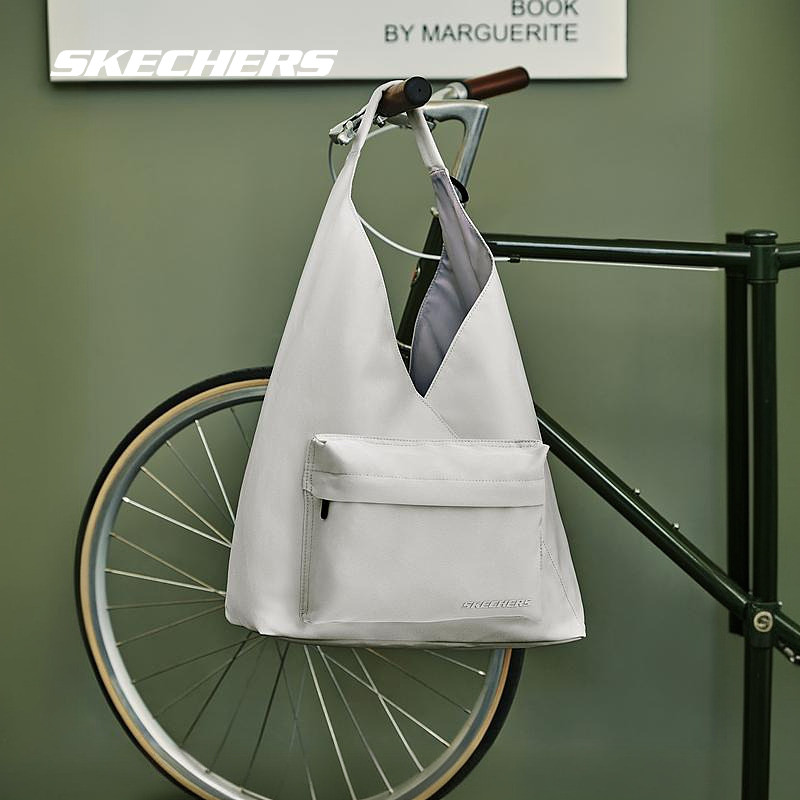 Skechers triangle bag metal zipper is fashionable and practical