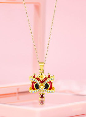 原创设计可爱醒狮项链饰品女气质时尚红色本命年钛钢锁骨链新款