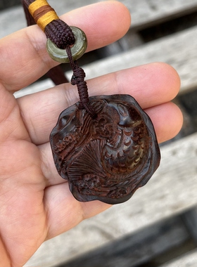 印度小叶紫檀雕刻手把件红木文玩汽车挂件鲤鱼招财转运钥匙扣