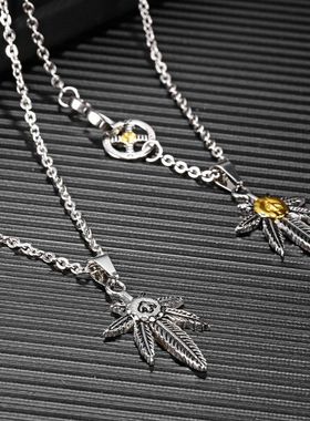 高桥吾郎钛钢盾牌项链男女个性飞鹰吊坠情侣百搭日系潮牌复古饰品