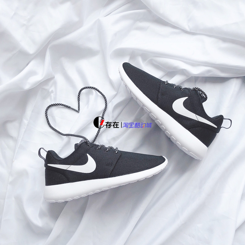 nike nike roshe one