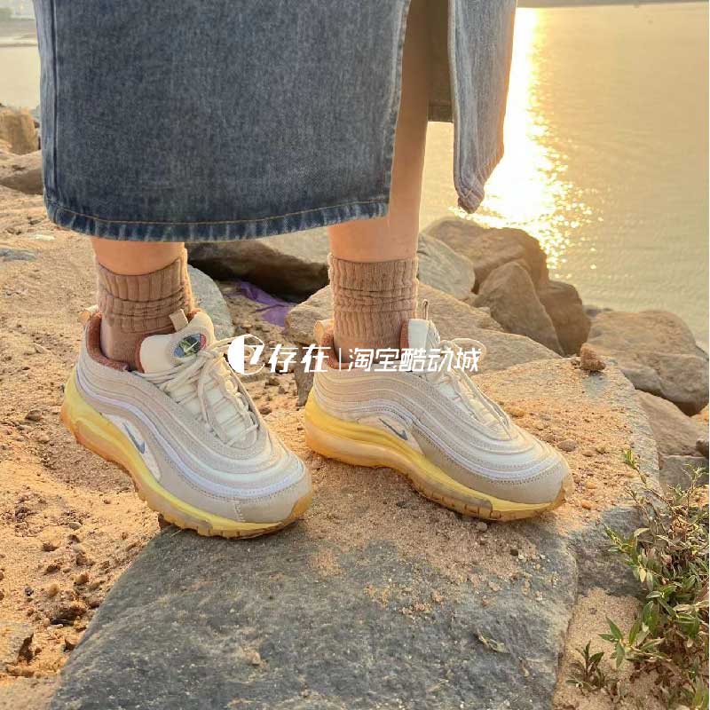 Nike/耐克 Air Max 97女子子弹气垫缓震复古休闲鞋DH8016 DC4012-图1