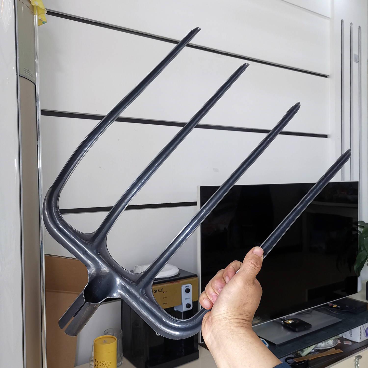 庆敏锰钢四股草叉加大叉子农用叉加长加厚农具叉草垛牛羊草料叉子,淘宝优惠券,粉丝福利购,淘宝优惠卷