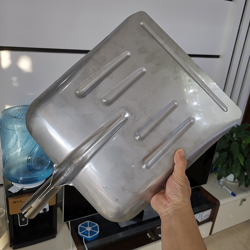 不锈钢加宽加厚大方锹雪锹牛粪铲特大号铁锹全钢锹304俄式大铲 - 图2