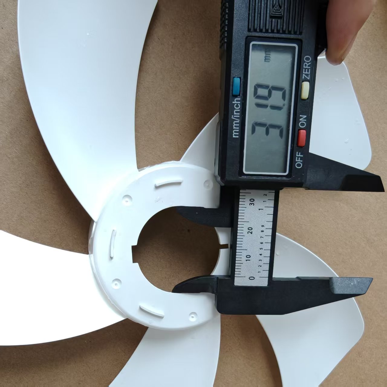 艾美特电风扇 扇叶 风叶 适用型号：CM-RD15、CM-RD17、CM-RD23 - 图3