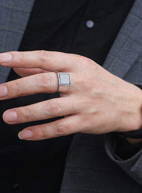 黑玛瑙钛钢高清反光看认牌戒指