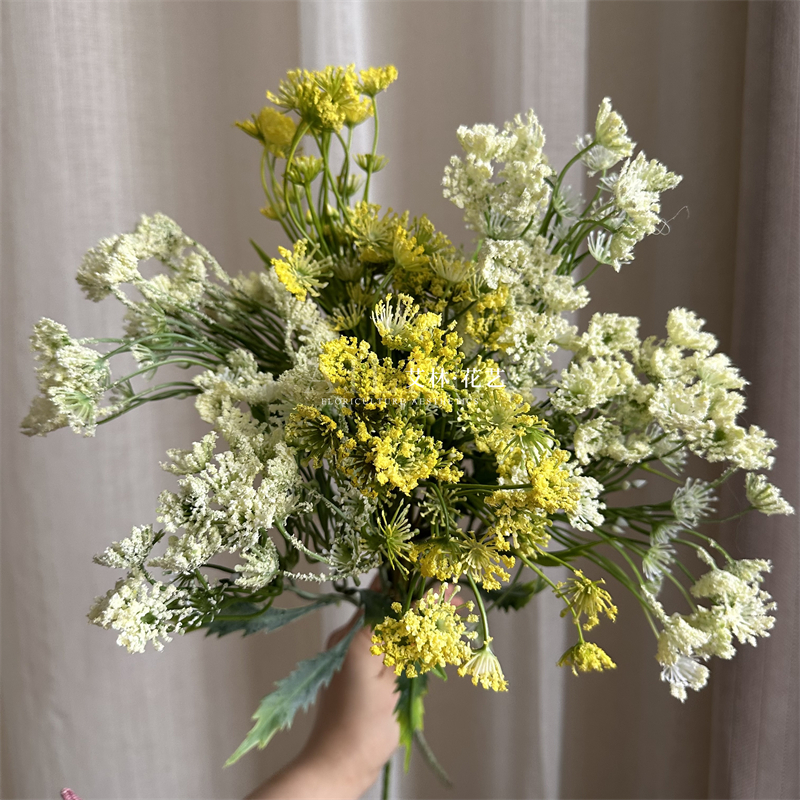 3头蕾丝花 仿真蕾丝花满天星手捧花情人节婚纱摄影装饰花自然森系