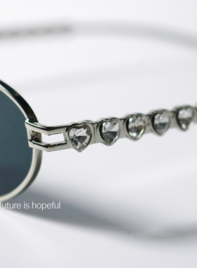 轻奢风UV400椭圆形镶钻太阳眼镜