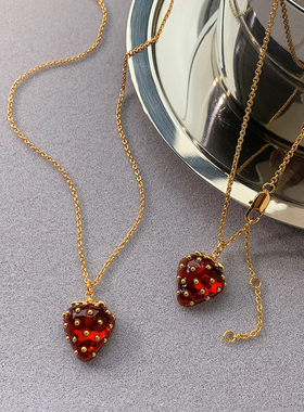 红色小草莓项链女轻奢