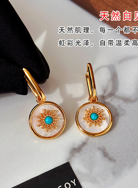 钟楚曦同款金色白贝母耳环女