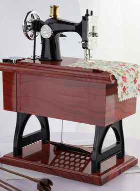 缝纫机音乐盒，复古玩具摆件