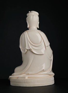 德化窑陶瓷摆件《坐草团披坐观音坐像 仿古瓷》观自在菩萨像佛像