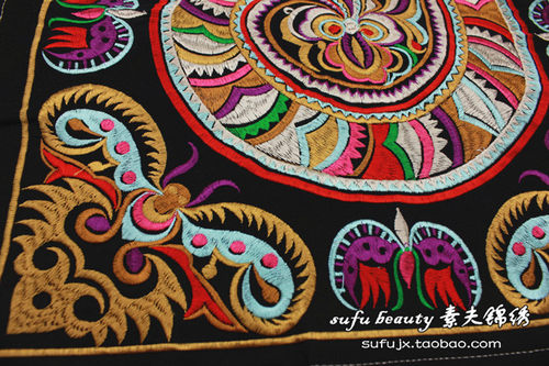 机绣绣片绣花片绣布民族绣料苗族少数民族风格刺绣绣花龙图腾 - 图0