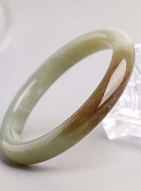 手镯女款扁手镯和田玉糖白玉镯子