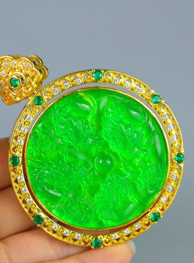 精品冰种老翡翠双龙戏珠佛牌吊坠满绿镶嵌包金老翠玉百搭挂坠饰品