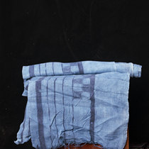 Hand-painted wax-dyed two-meter-more than one roll length 2 m-40cm width 40cm