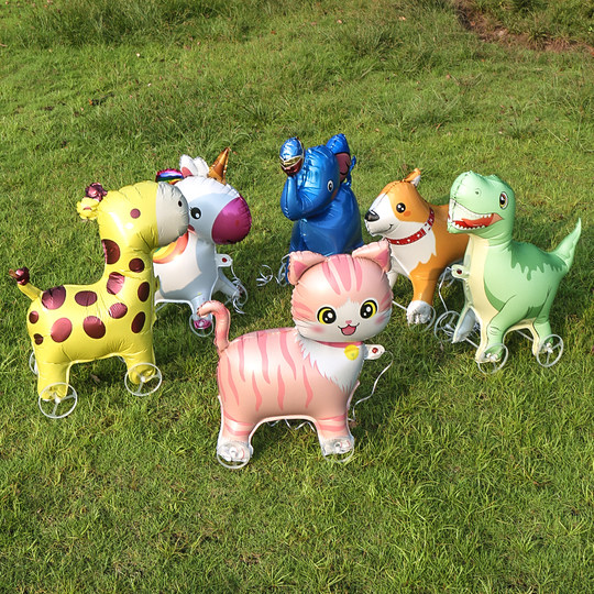 Q version balloon animal three-dimensional balloon dog with wheels