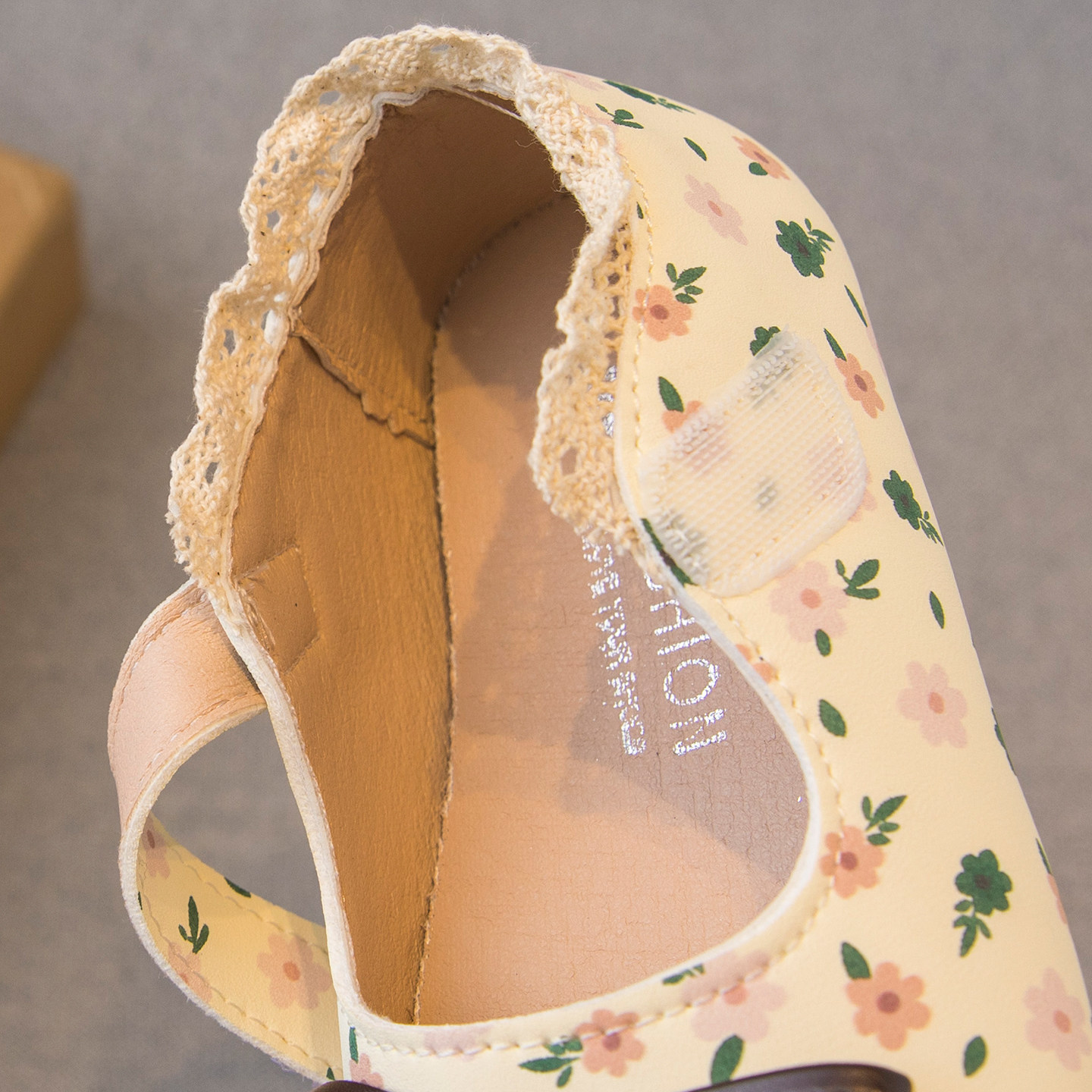 女童皮鞋2026春秋款儿童鞋子小女孩公主鞋软底豆豆鞋洋气宝宝单鞋,淘宝优惠券,粉丝福利购,淘宝优惠卷