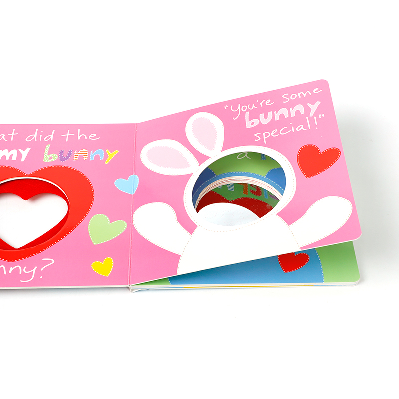 英文原版 Baby Love (Heart-felt Books) 宝宝的爱 内含镜子的儿童绘本趣味读物 2-6岁幼儿宝宝二胎哄睡亲子共读纸板书