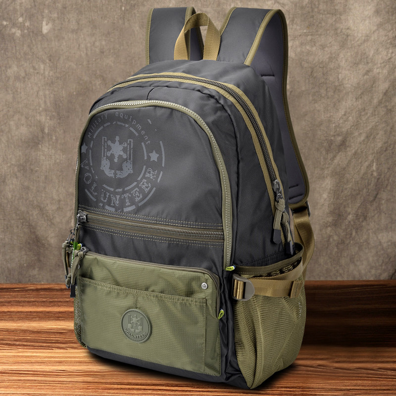 潮流大容量男休闲电脑户外女双肩包 东宸服饰双肩背包