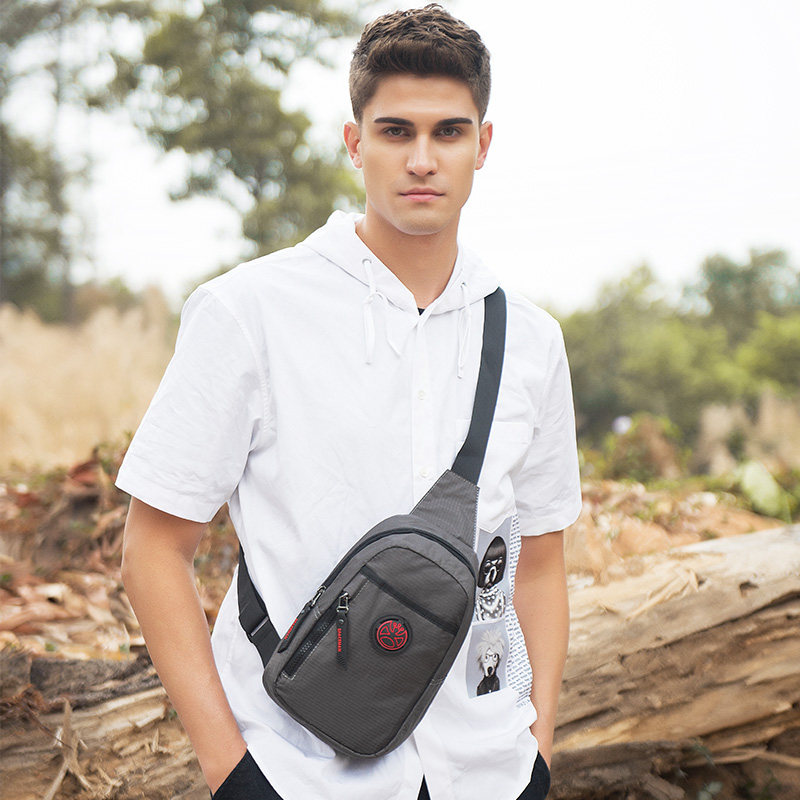 户外休闲男包牛津布男士单肩斜挎包 东宸服饰男士包袋