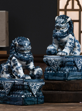 景德镇 祥瑞纯手工青花瓷狮子摆件对狮客厅玄关展厅茶室陈设摆件