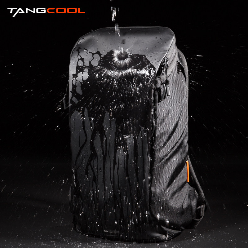 男士出差旅游大容量运动休闲电脑包 唐酷双肩背包