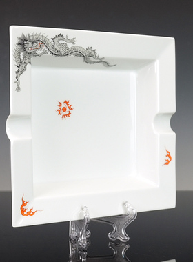 Cosmopolitan黑色御龙雪茄烟缸