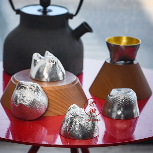 日本 高冈 能作锡器 十二生肖 金箔汤吞 酒杯 酒盅 - 图2