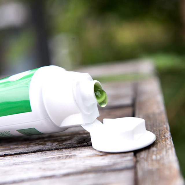 4支100元包邮草本去渍去口气牙膏 台湾天然洗护用品店牙膏